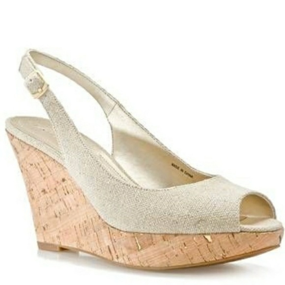 Tahari Shoes - TAHARI Taylor wedge sandal tan brown women's heels